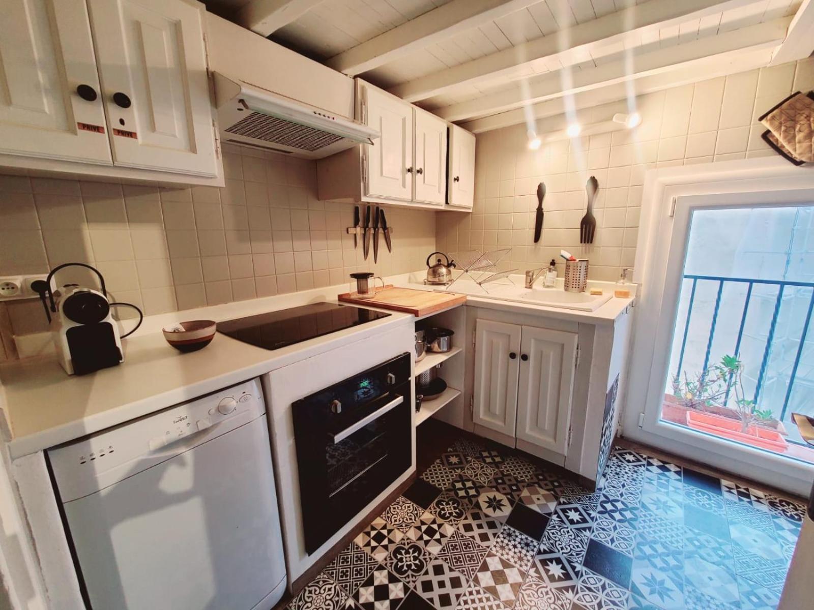 Apartment T6. Emplacement Et Vue D'exception